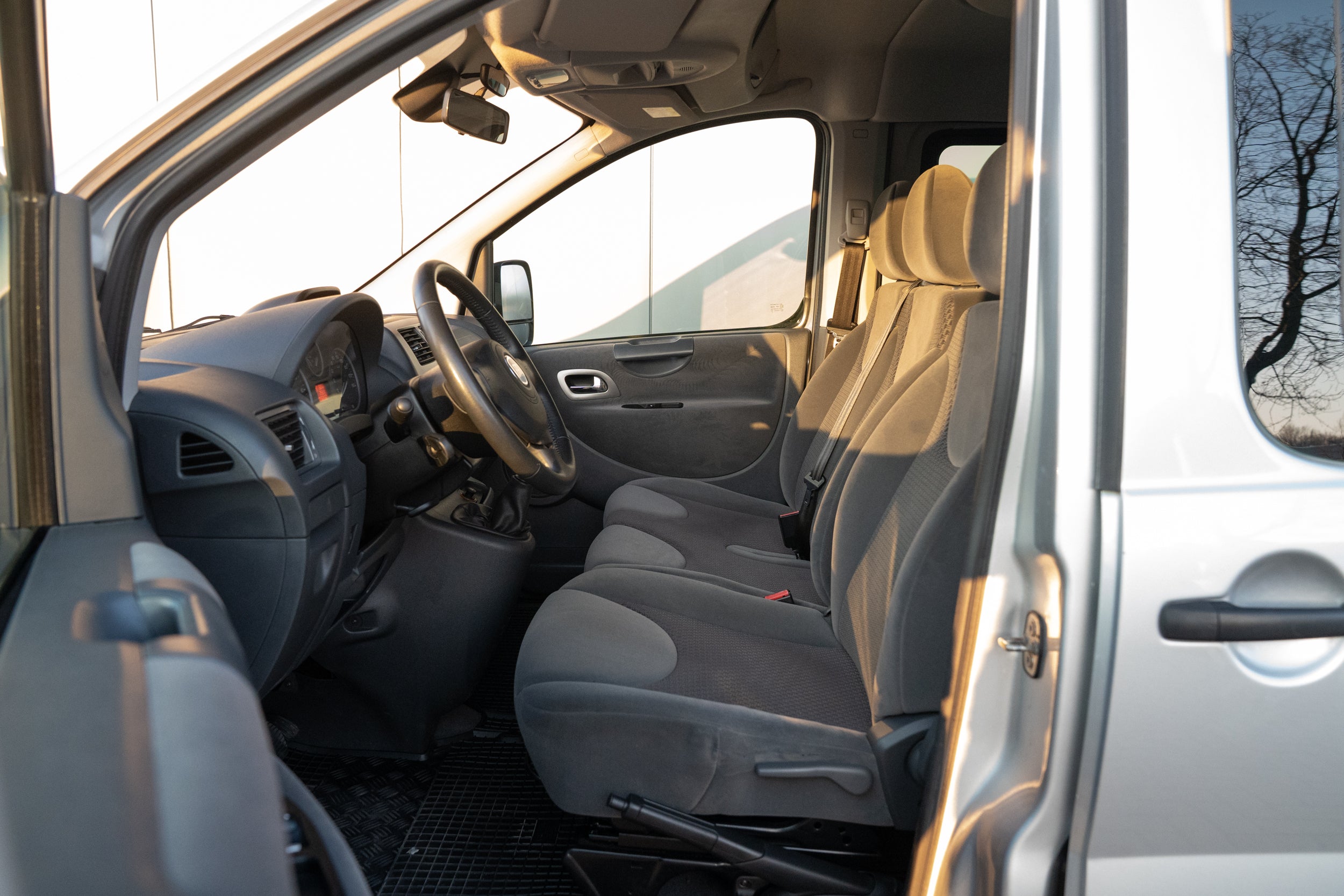 Fiat Scudo Panorama Executive L2H1 165*PDC*9-SITZER*